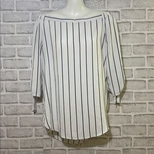 Dynamite women’s blouse off the shoulder, pinstripe, black and white size small